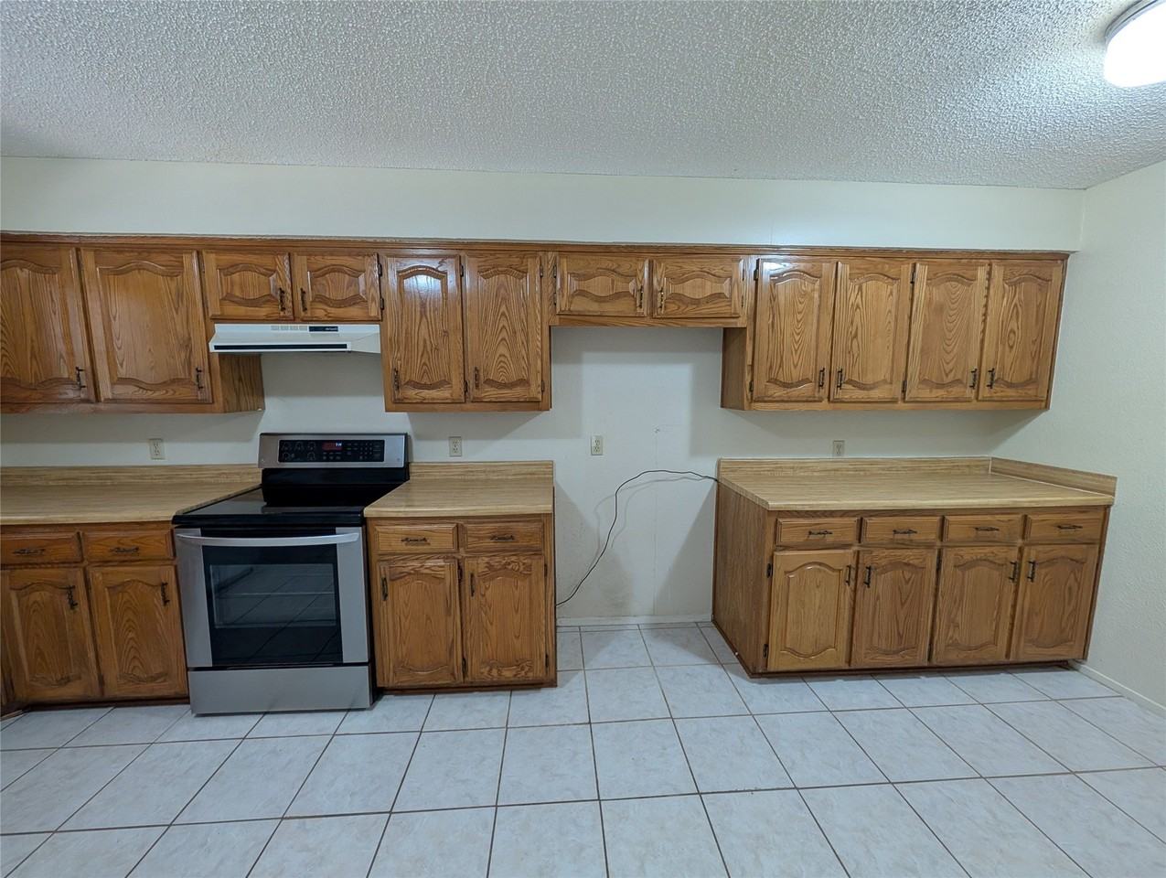604 E Oak St #B - Photo 6 of 15