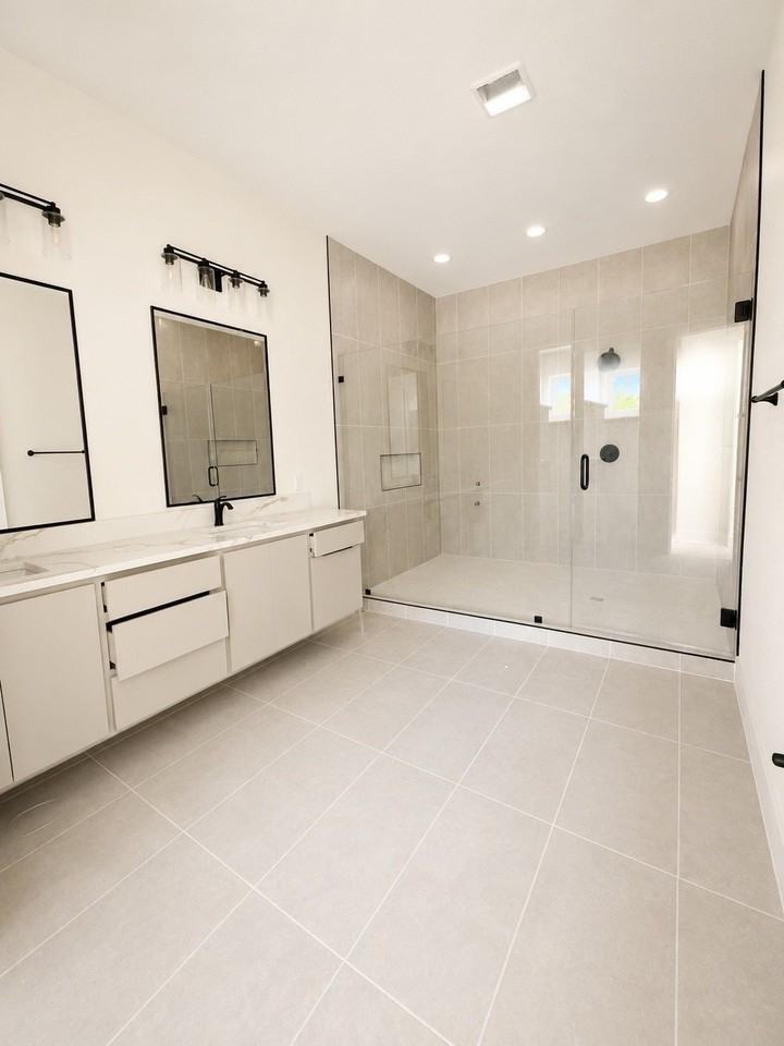 2602 Ghent St - Photo 6 of 6