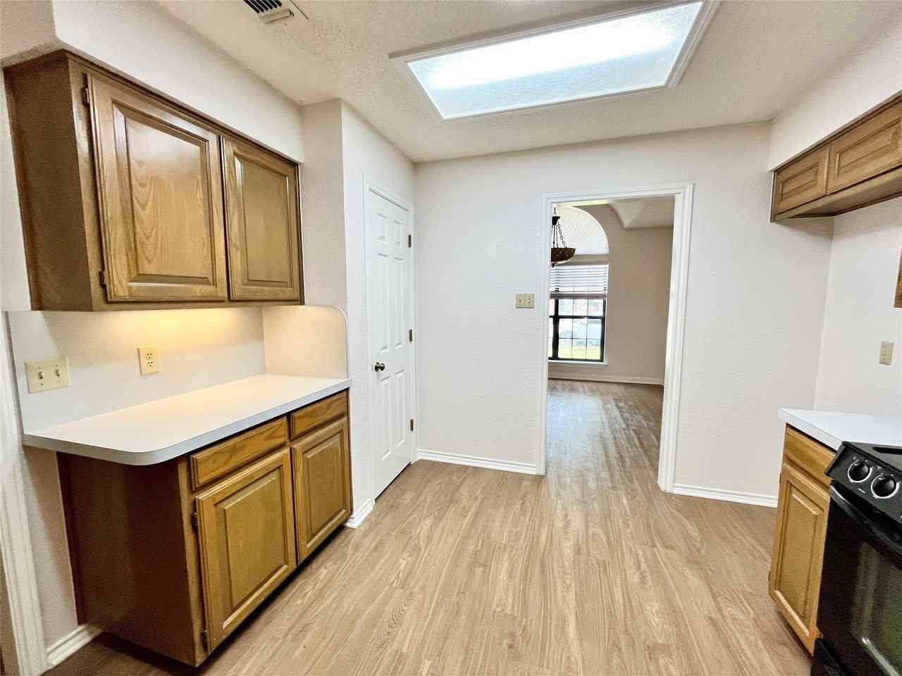 6105 Paradise Dr - Photo 6 of 28