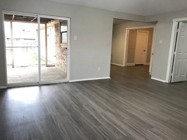 1724 Wheatfield Dr - Photo 2 of 13