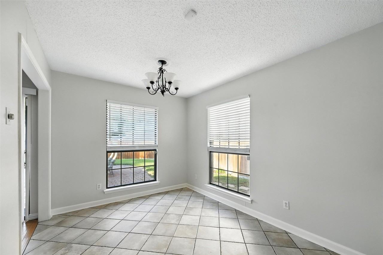 4520 Eldorado Dr - Photo 5 of 18