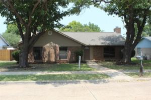 featured image of 2617 Raintree Dr