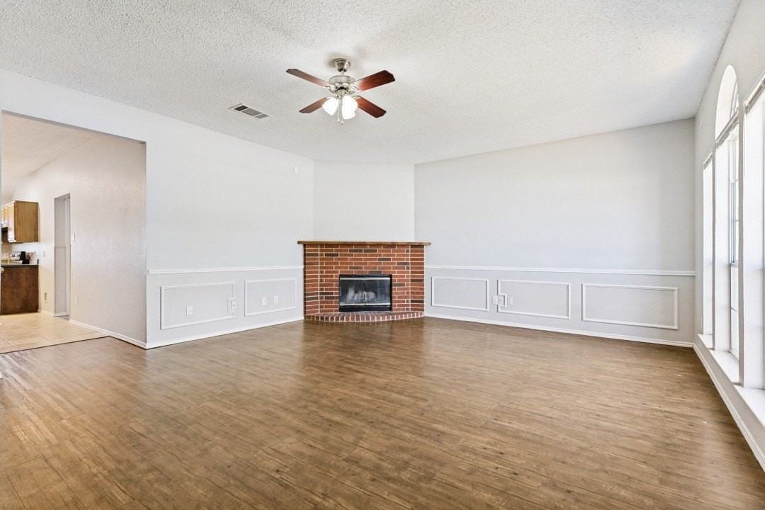 6124 Nelson Ter - Photo 2 of 12