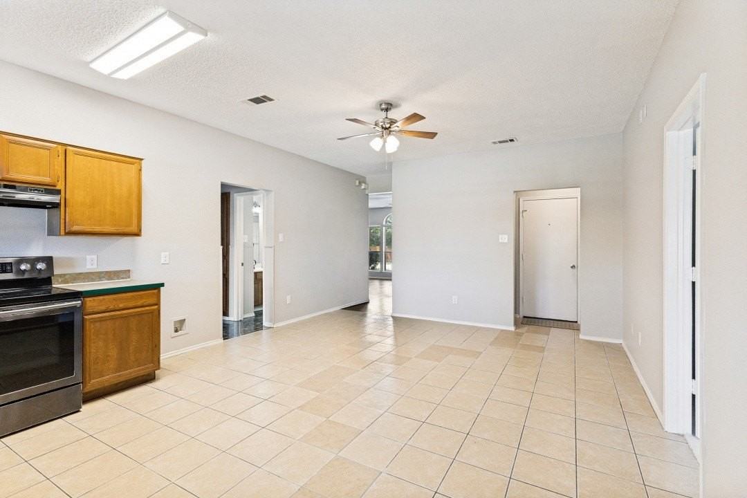 6124 Nelson Ter - Photo 3 of 12