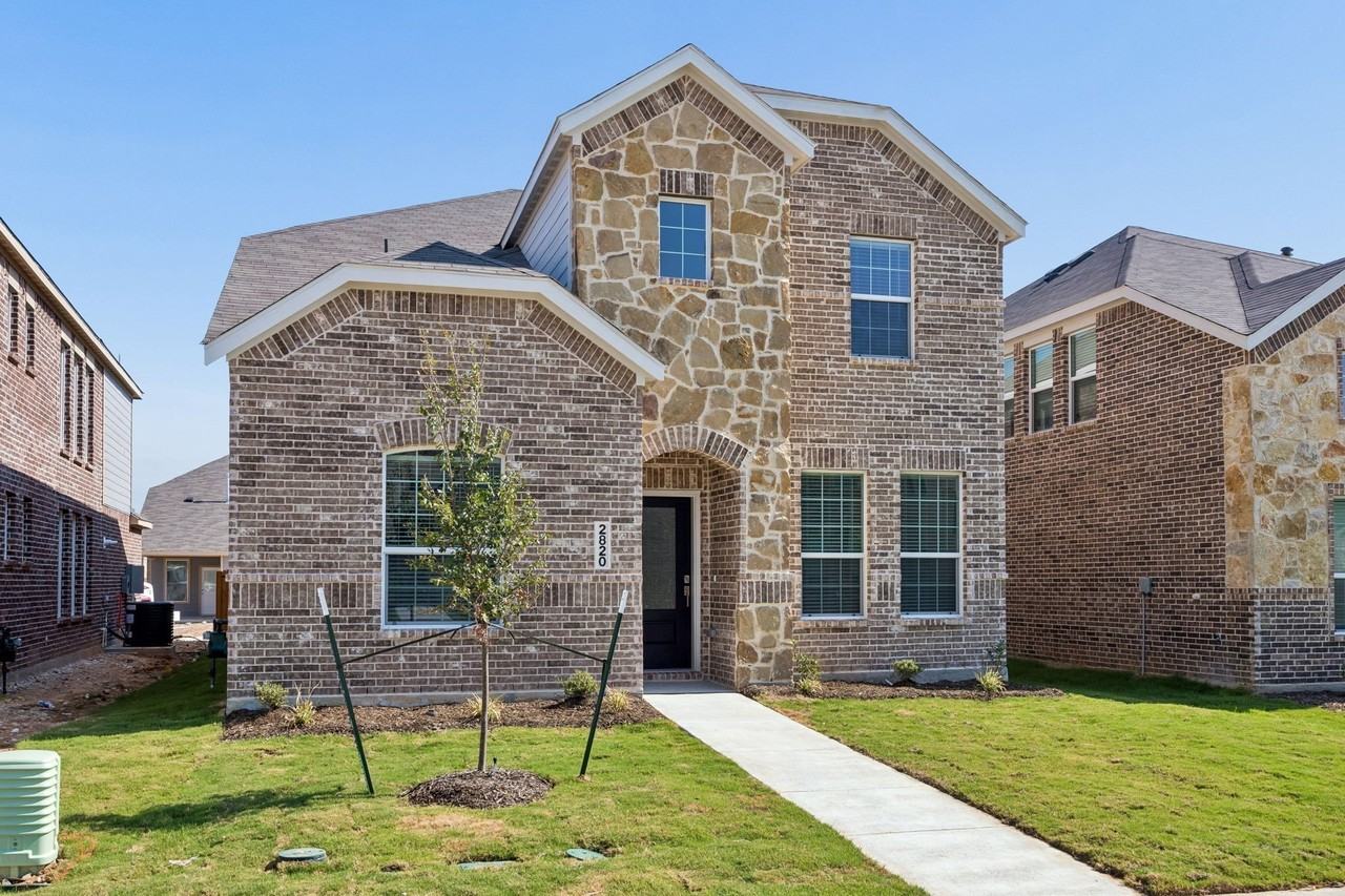 2820 Brushy Lake Dr - Photo 2 of 38