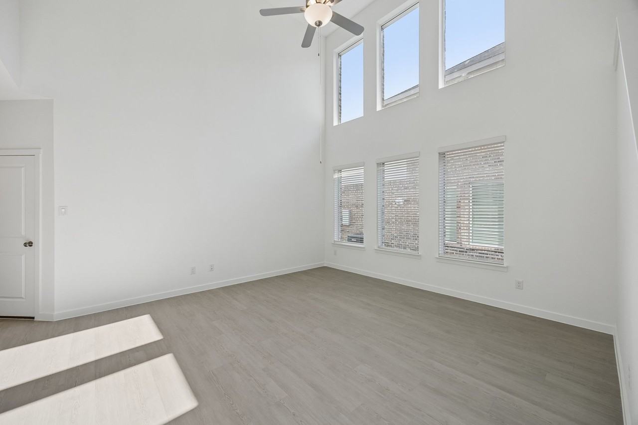 2820 Brushy Lake Dr - Photo 4 of 38