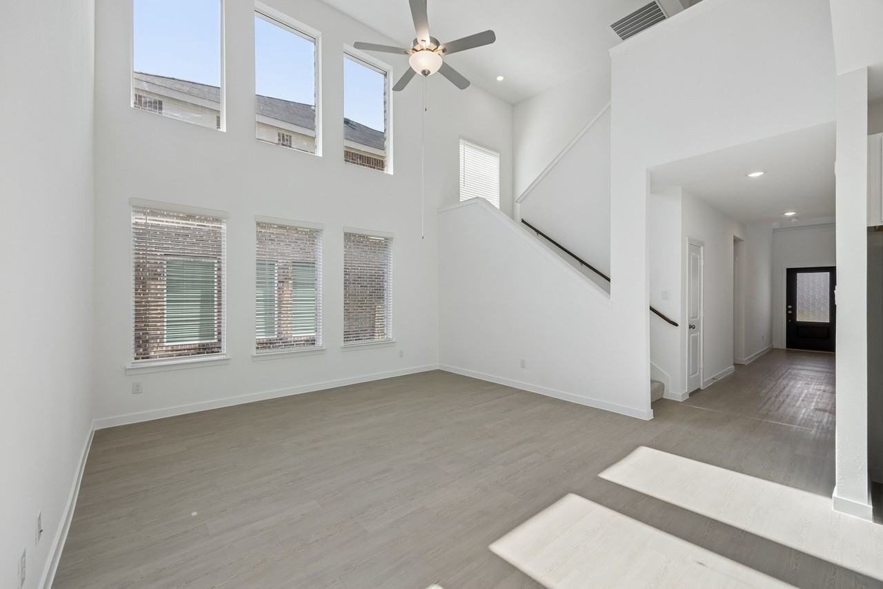2820 Brushy Lake Dr - Photo 5 of 38