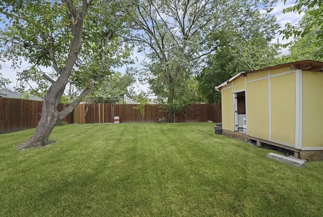 10746 Cotillion Dr - Photo 4 of 27