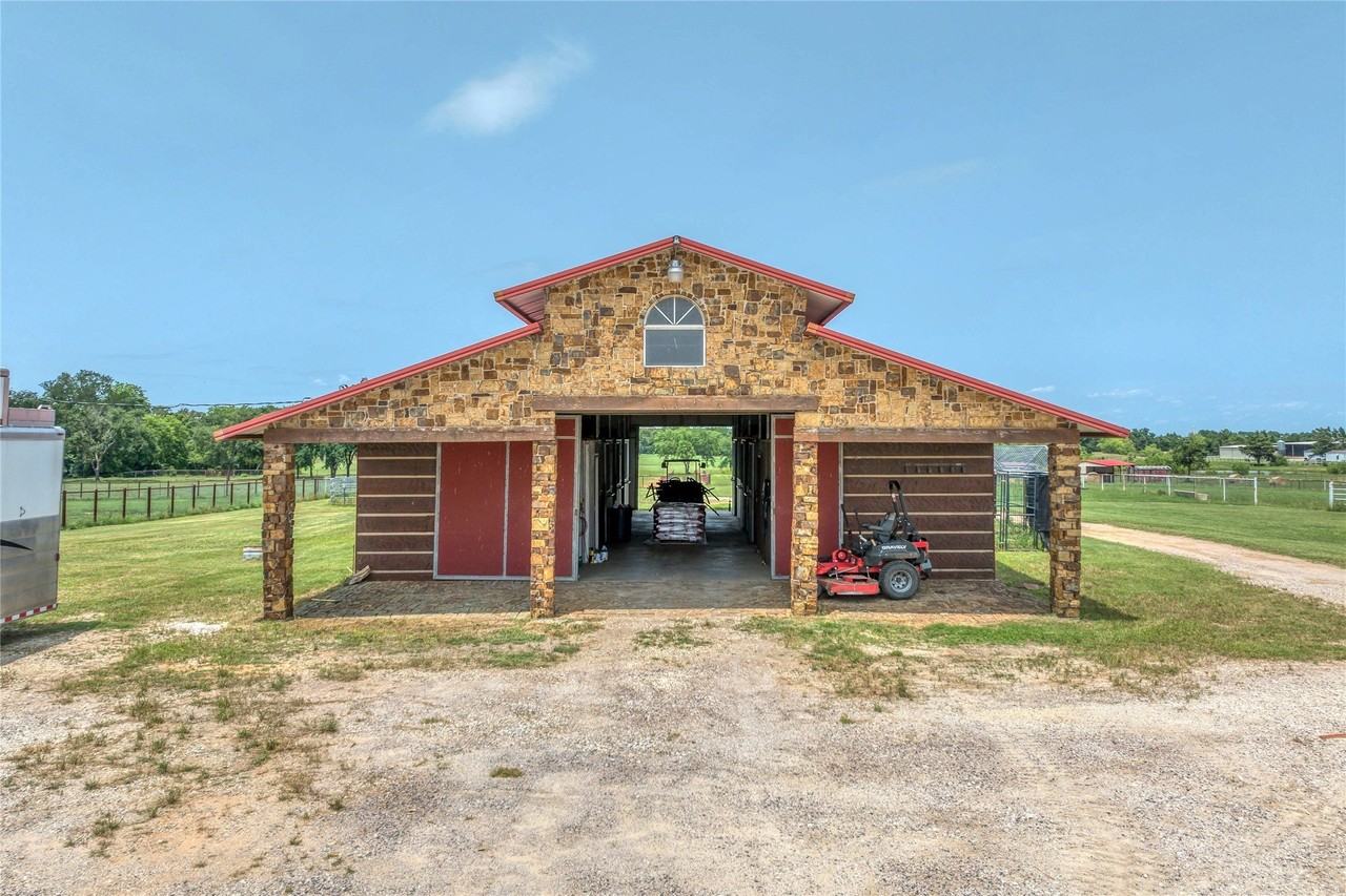 34673 Us Highway 82 - Photo 4 of 19