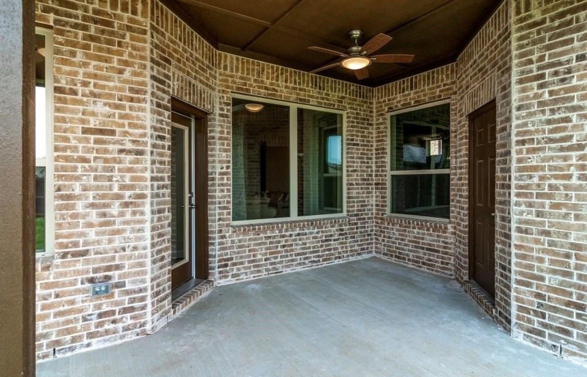 1415 White Squall Trl - Photo 4 of 40