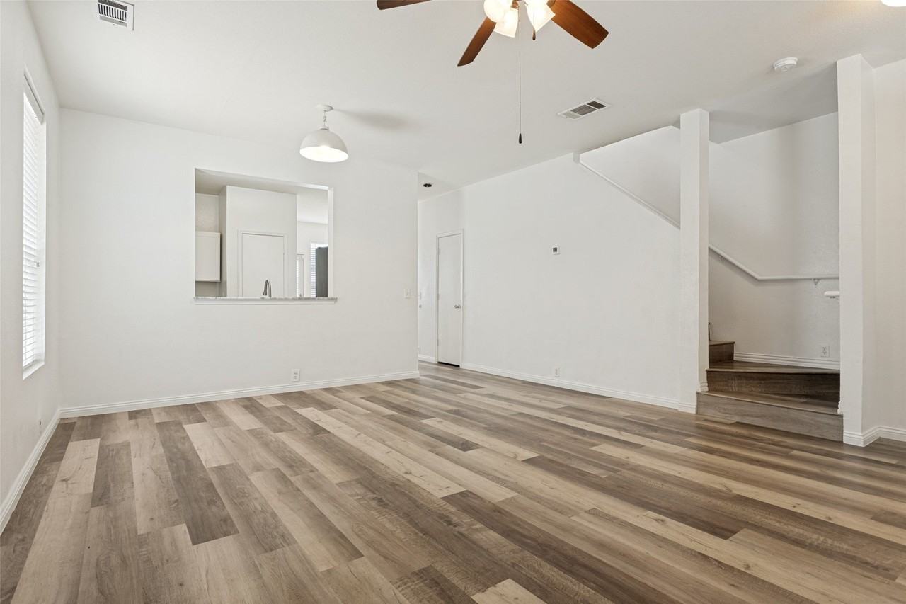 2609 Van Buren Dr - Photo 6 of 24