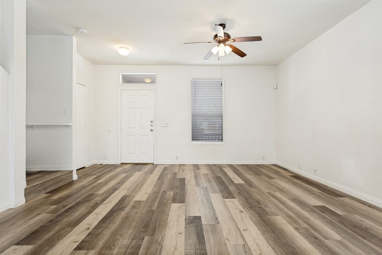 2609 Van Buren Dr - Photo 7 of 24
