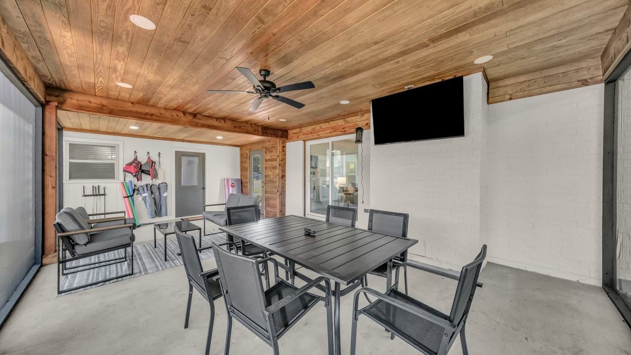311 Casas Del Sur St - Photo 2 of 40