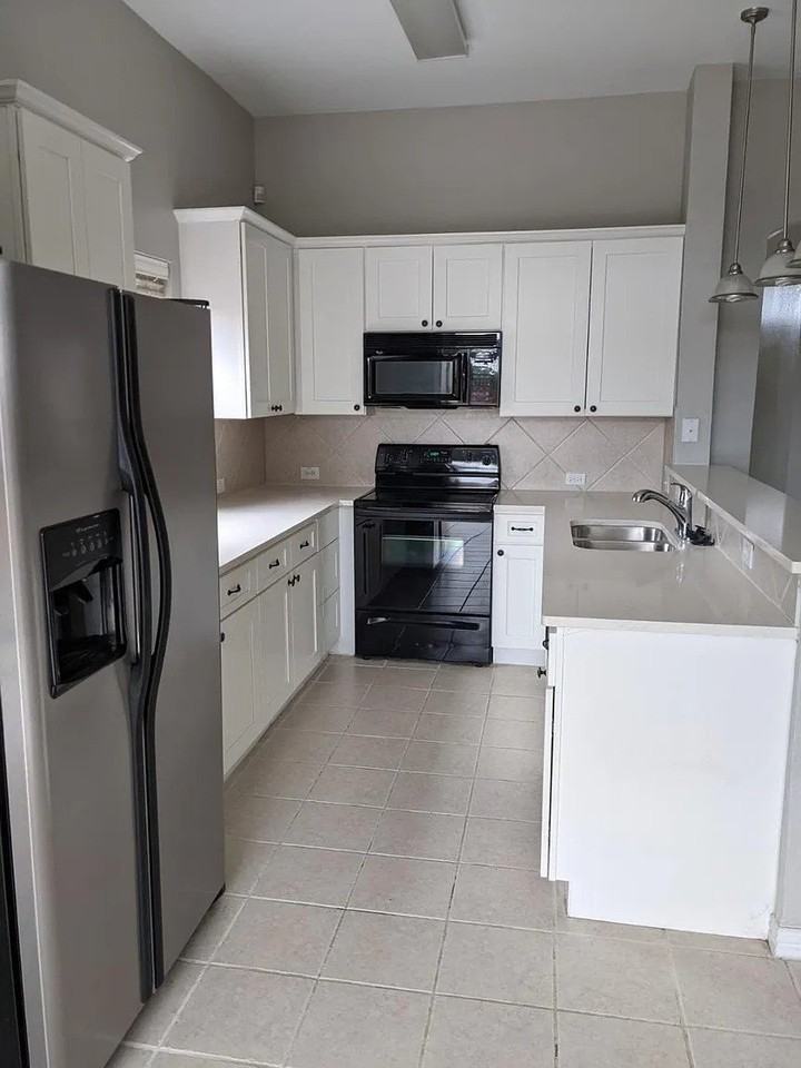 4511 Aspen Glen Rd - Photo 4 of 22