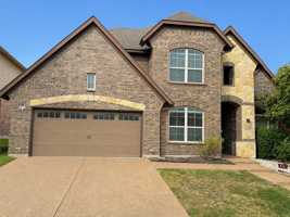 featured image of 2933 Softwood Cir