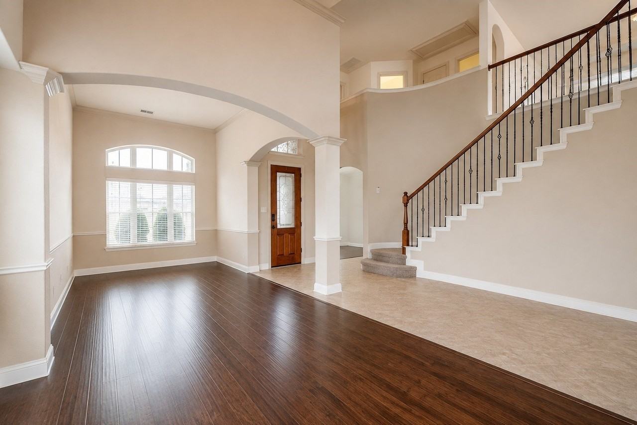 2933 Softwood Cir - Photo 3 of 24