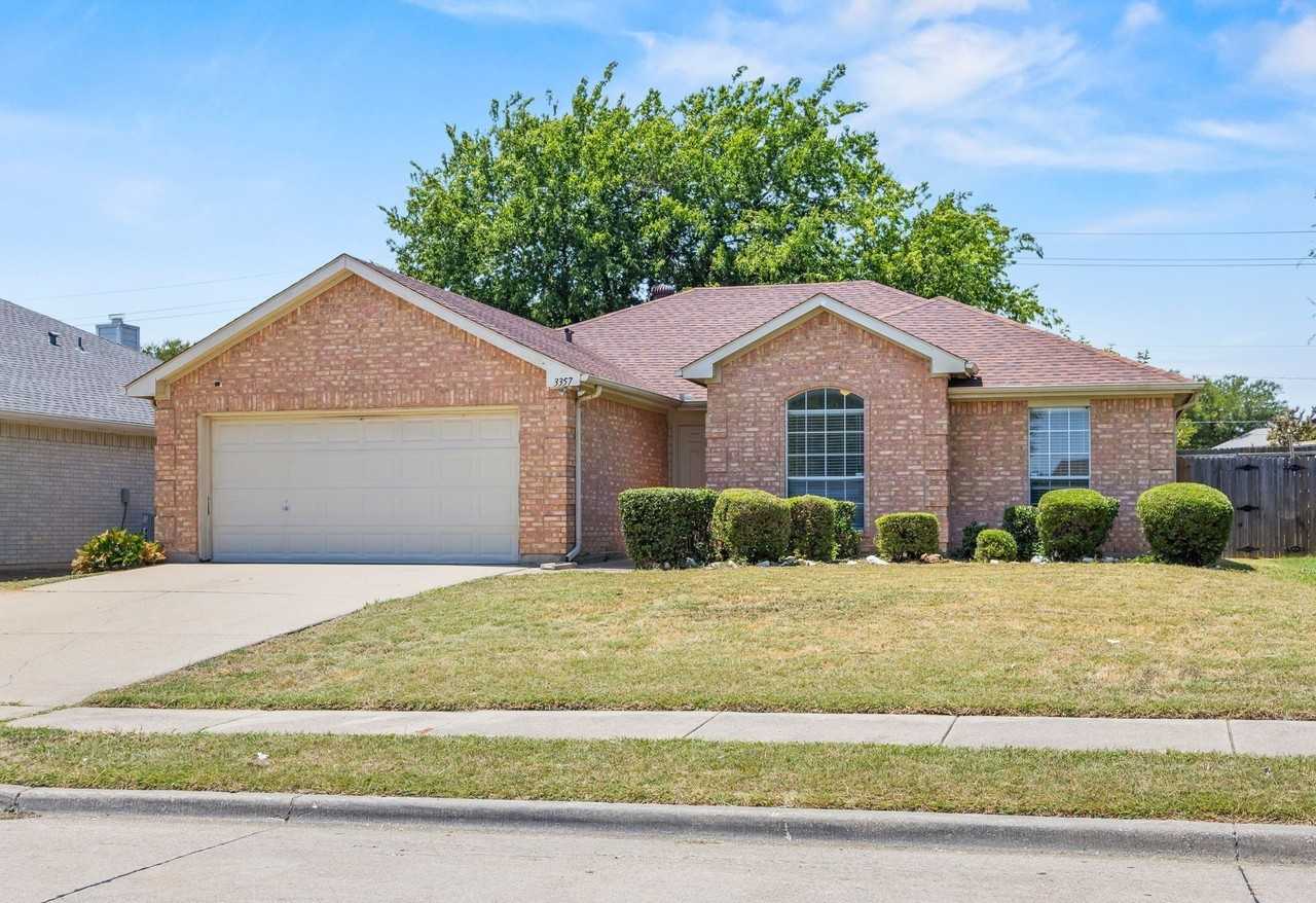 3357 Galaway Bay Dr - Photo 2 of 20