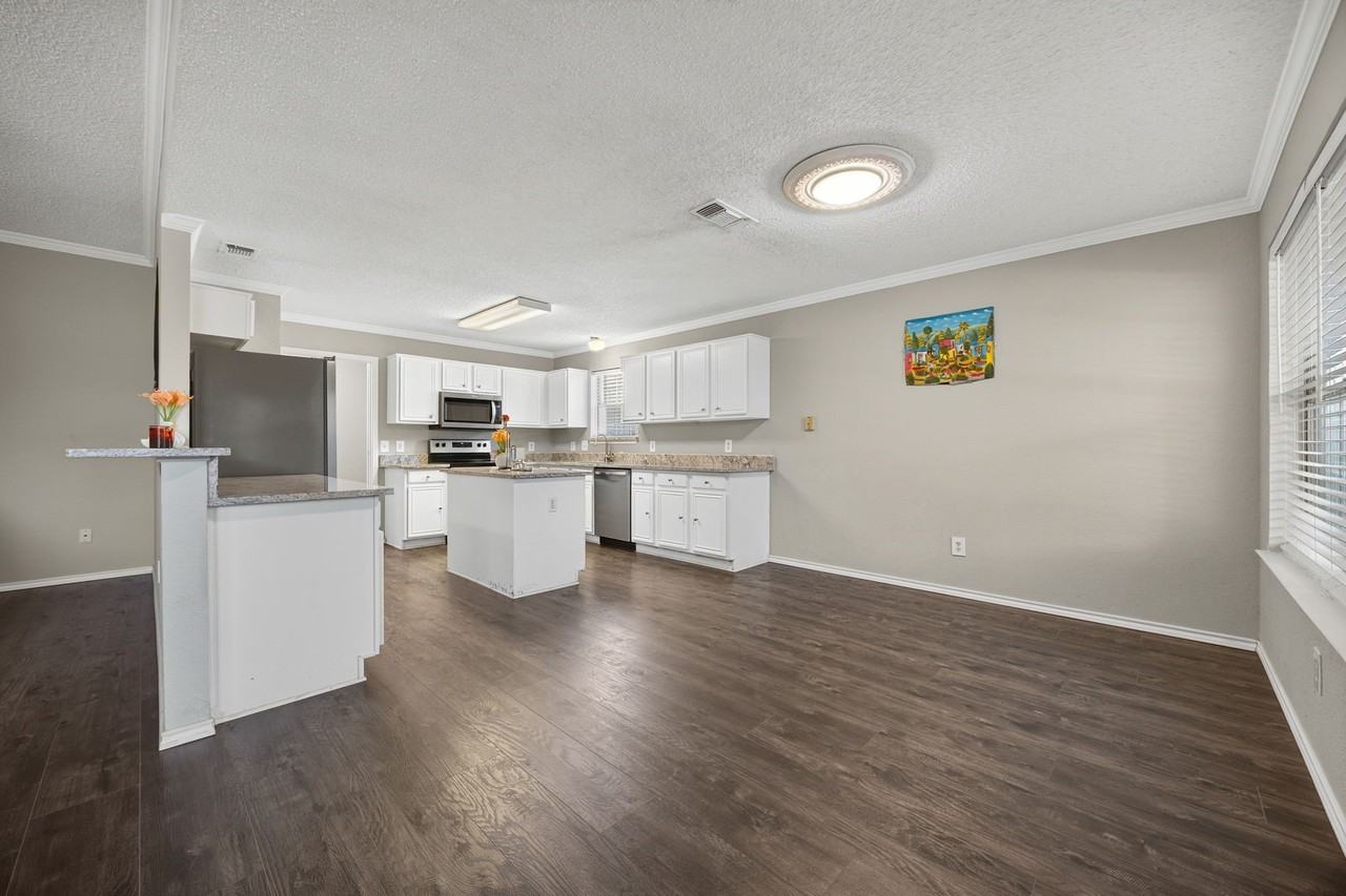 3357 Galaway Bay Dr - Photo 6 of 20