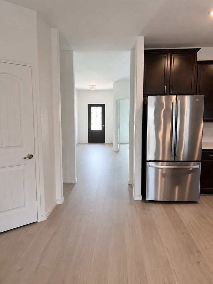 10020 Levelland Pl - Photo 6 of 18