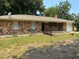 610 S Rike St - Photo 1 of 1
