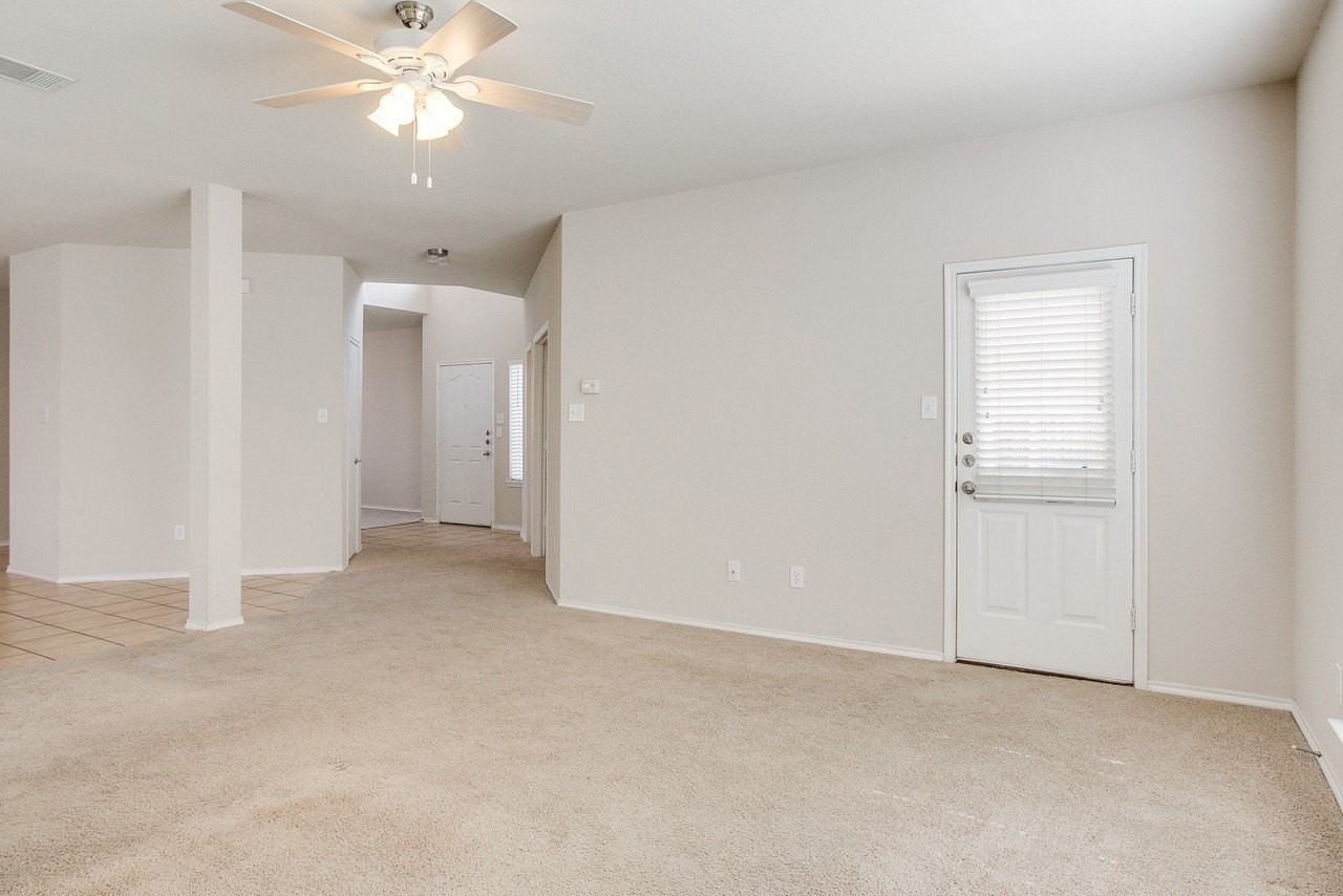 5824 Melanie Ct - Photo 7 of 29