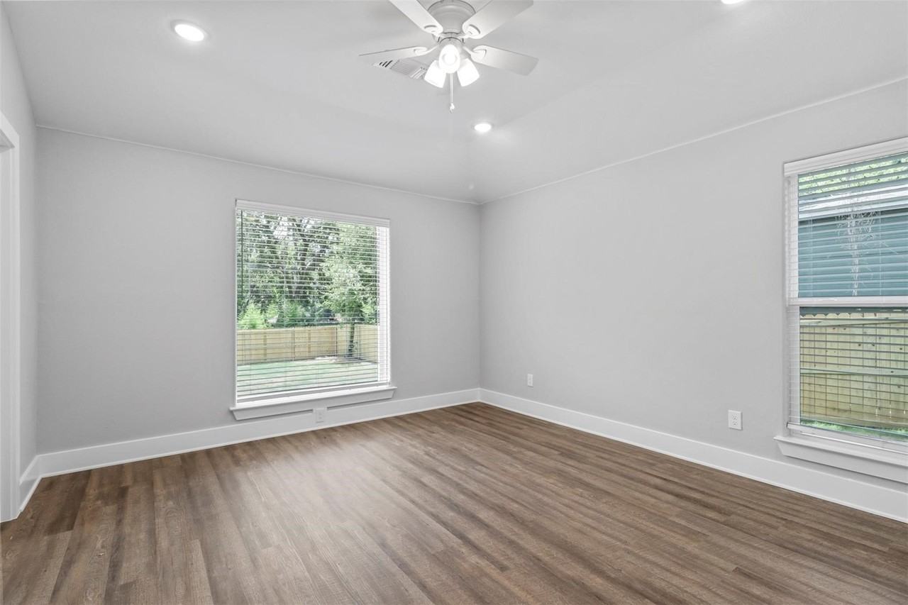508 W Johnson St - Photo 7 of 17