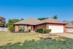 9008 Topperwind Ct - Photo 1 of 1