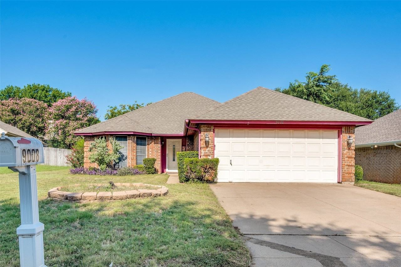 9008 Topperwind Ct - Photo 2 of 25