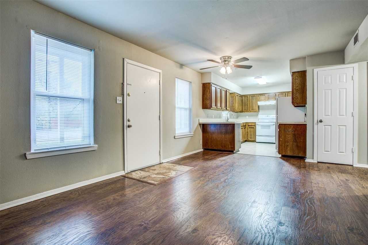 3825 Camelot St #A - Photo 4 of 15