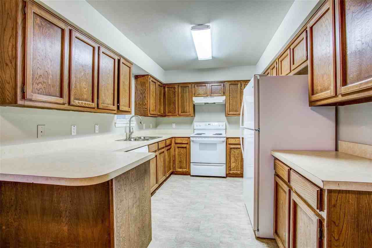 3825 Camelot St #A - Photo 6 of 15