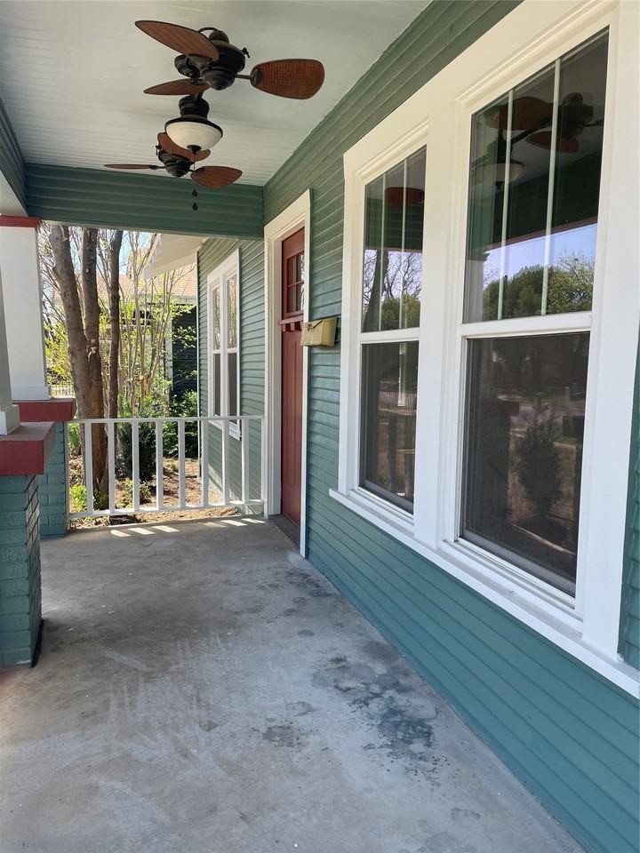 1302 Jeanette St - Photo 2 of 14
