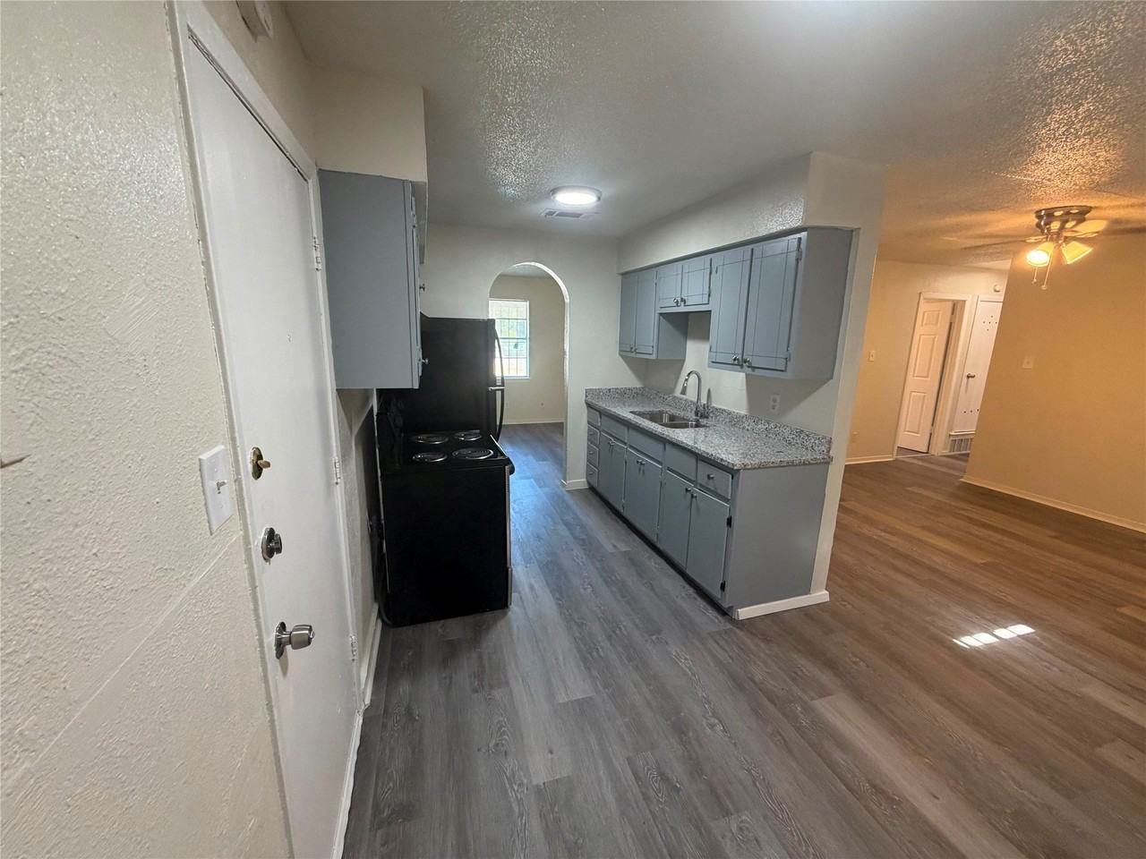 3411 Judge Dupree Dr - Photo 3 of 8