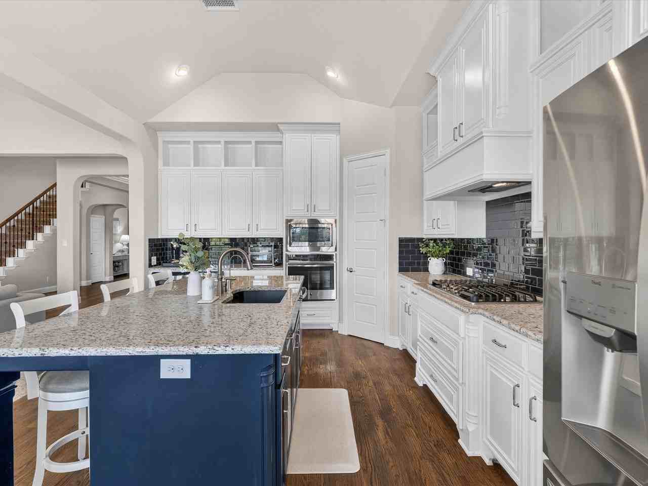1306 Cypress Creek Way - Photo 2 of 33