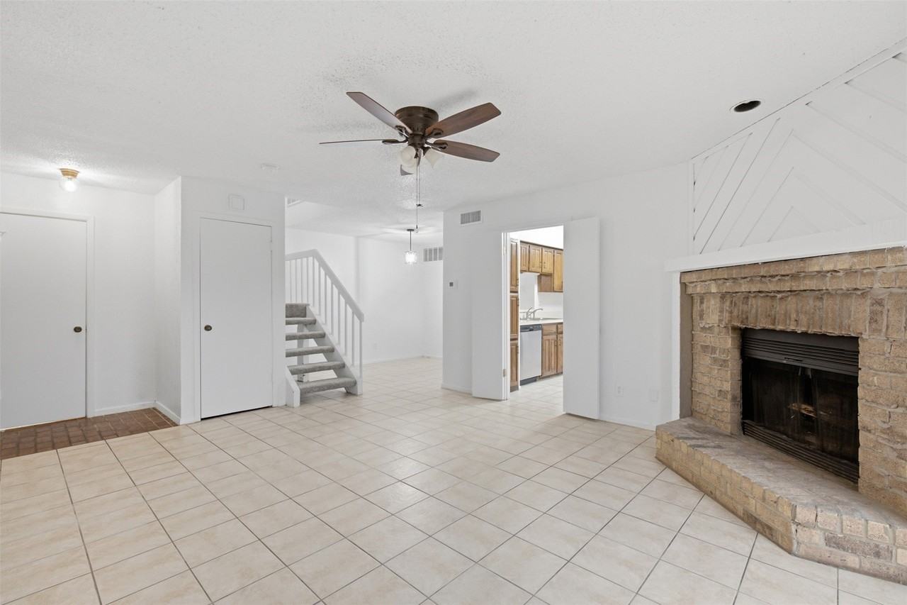 14800 Enterprise Dr #22D - Photo 4 of 22