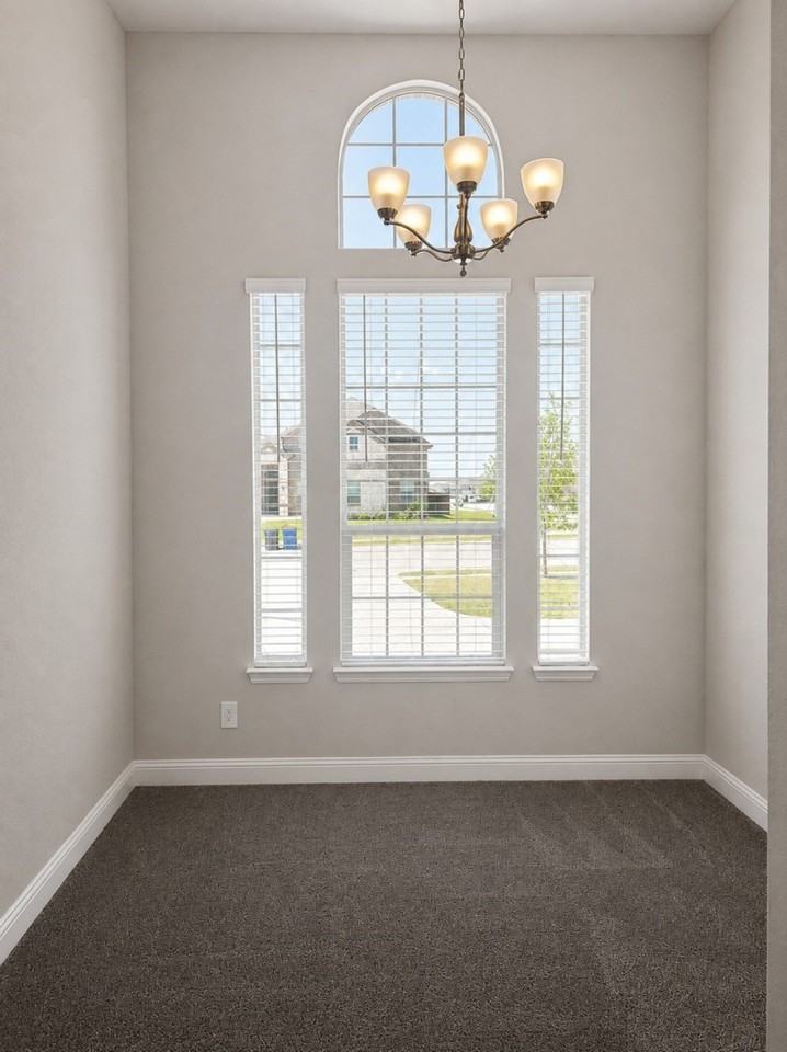 6002 14th St - Photo 5 of 36