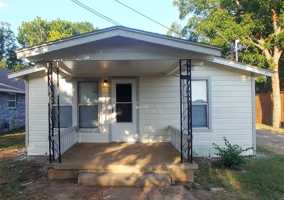 featured image of 411 S Bradshaw St