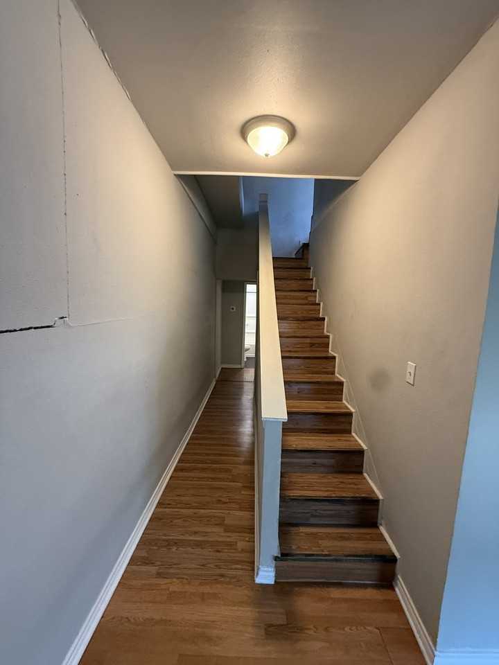1104 E Richmond Ave #1102 - Photo 5 of 13