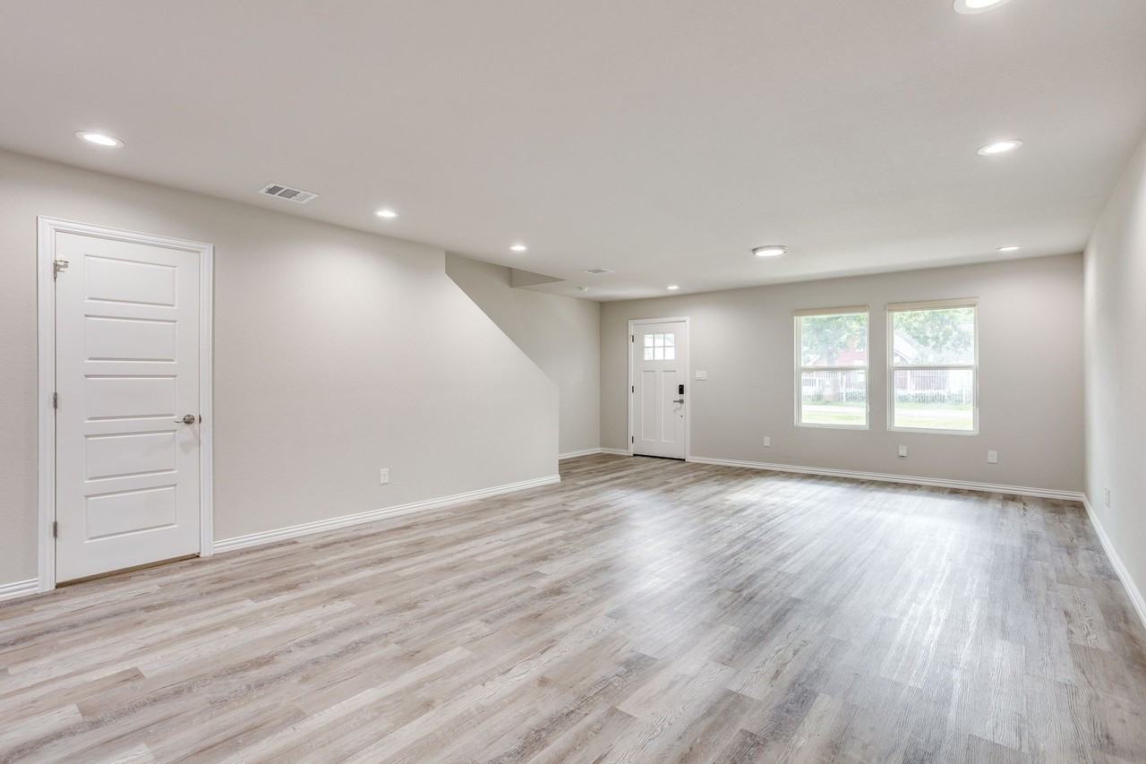 933 River Rd - Photo 6 of 36