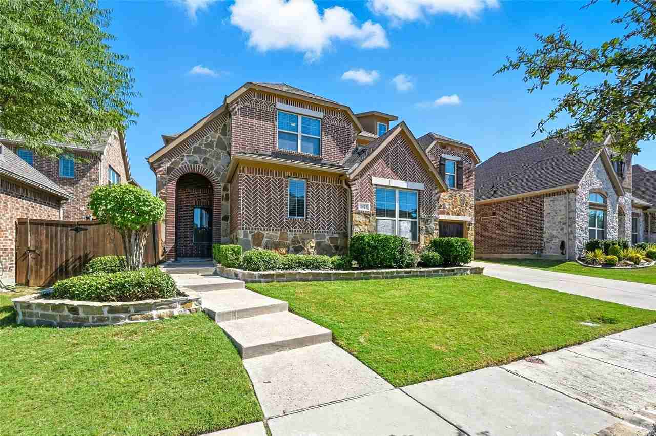 2413 Barton Creek Blvd - Photo 2 of 38