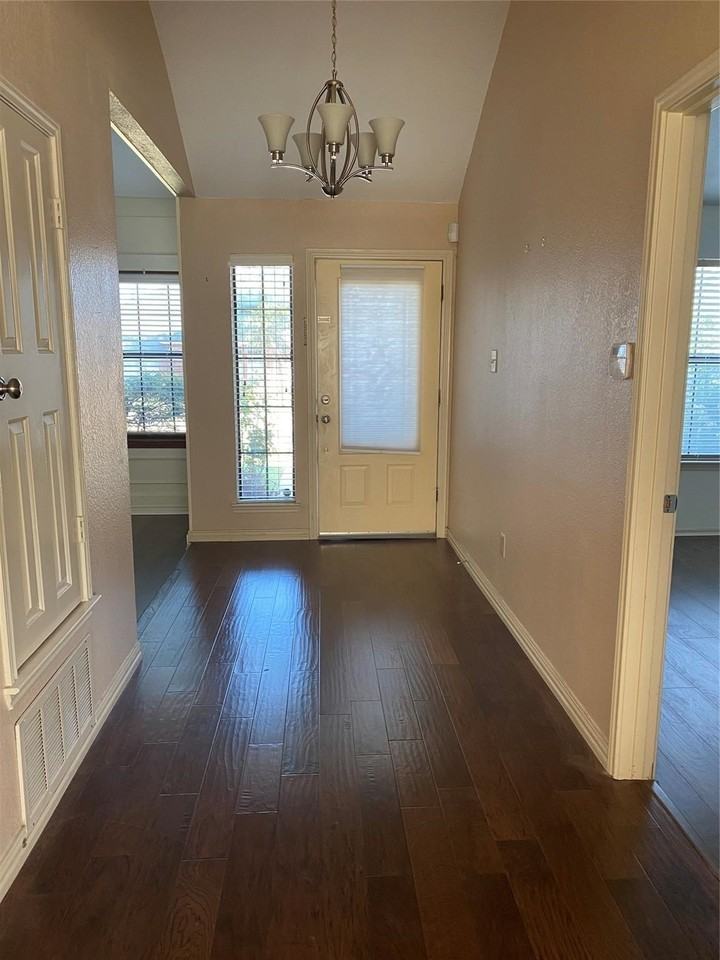 1519 Mission Ridge Trl - Photo 5 of 5