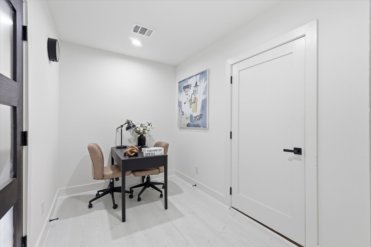 7207 Mohawk Dr #303 - Photo 6 of 25