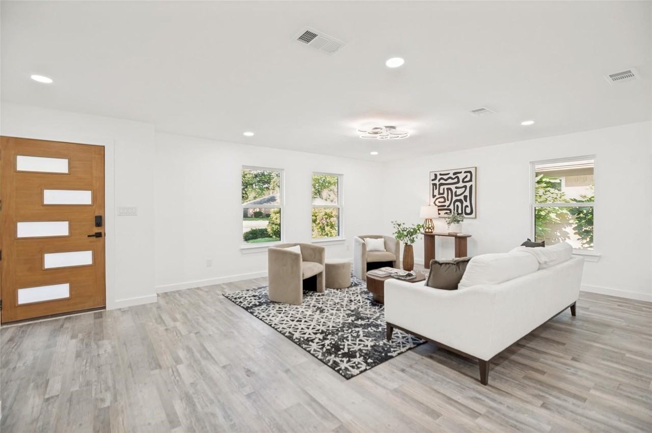 6329 E Lovers Ln - Photo 6 of 25