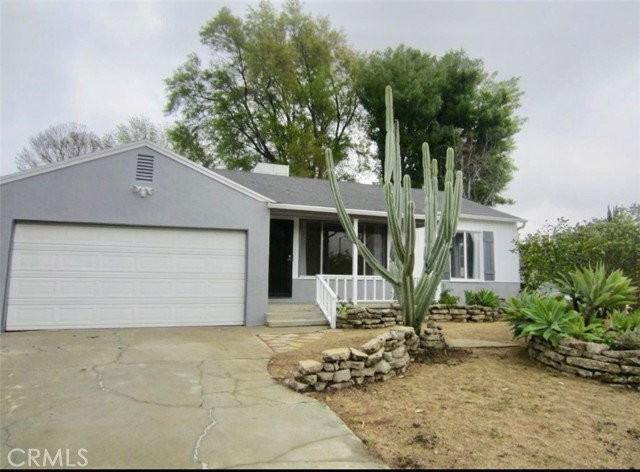 6372 Zelzah Ave - Photo 2 of 8