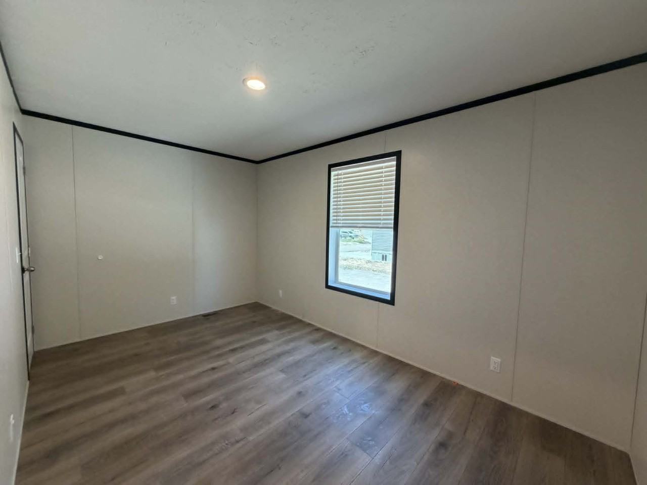4015 Underwood Ct #317 - Photo 7 of 10