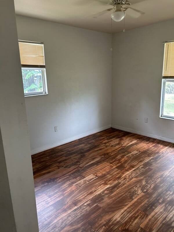1406 Crossview St - Photo 7 of 9