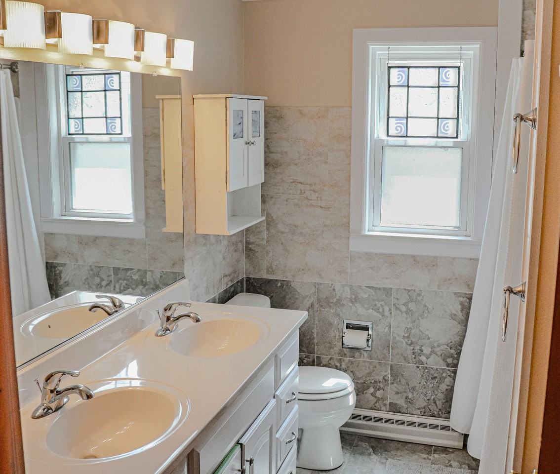 122 S Peters Ave #122 - Photo 7 of 16