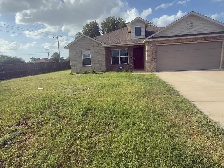 839 W Judy Dr - Photo 2 of 29