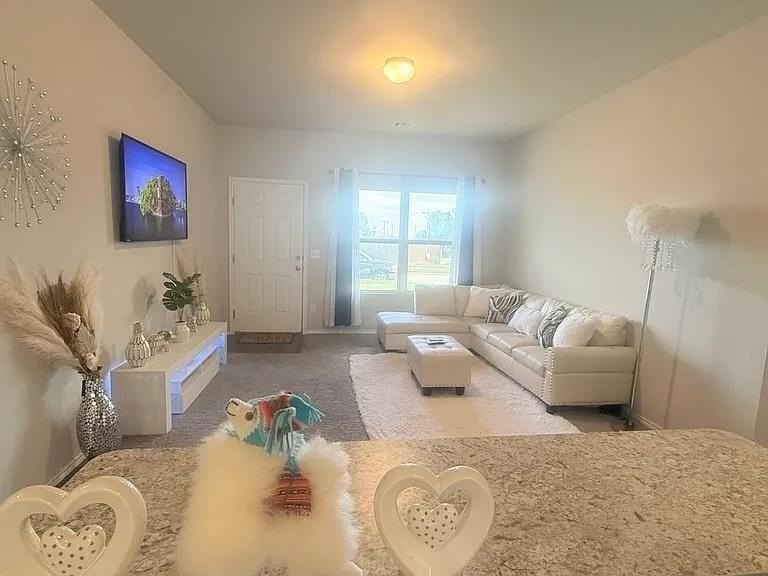 839 W Judy Dr - Photo 4 of 29