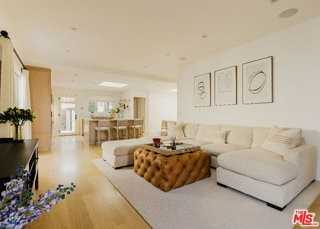408 Westbourne Dr - Photo 5 of 8