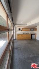 656 Angelus Pl - Photo 3 of 6